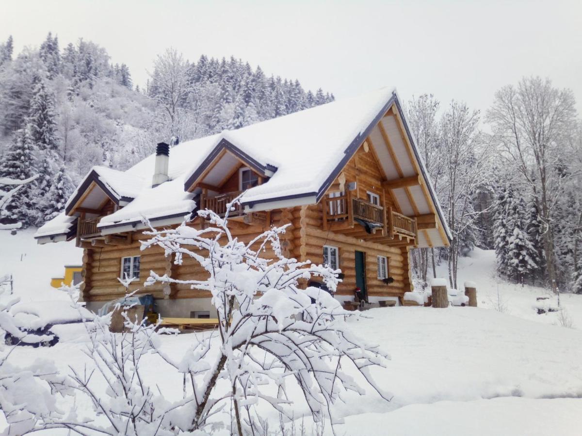 Chalet Le Dorf Bed and Breakfast Nötsch Exteriör bild